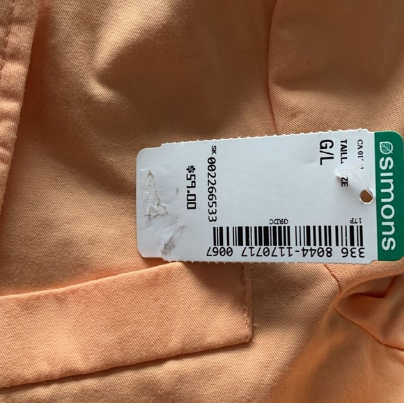 Orange 🍊 blazer. Size large. Cute fruits inside - Picture 5 of 6